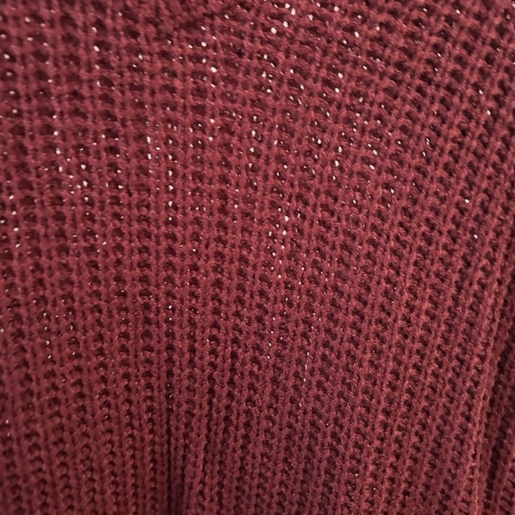 Derek Heart Red Crew Neck Sweater Lightweight Knit - Picture 6 of 9